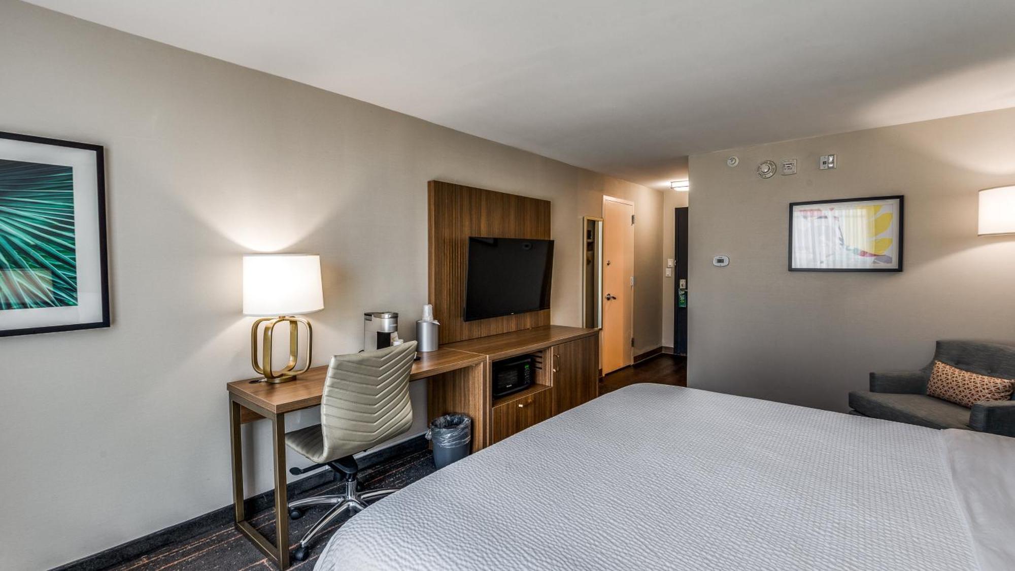 Holiday Inn Dallas Market Ctr Love Field By Ihg エクステリア 写真