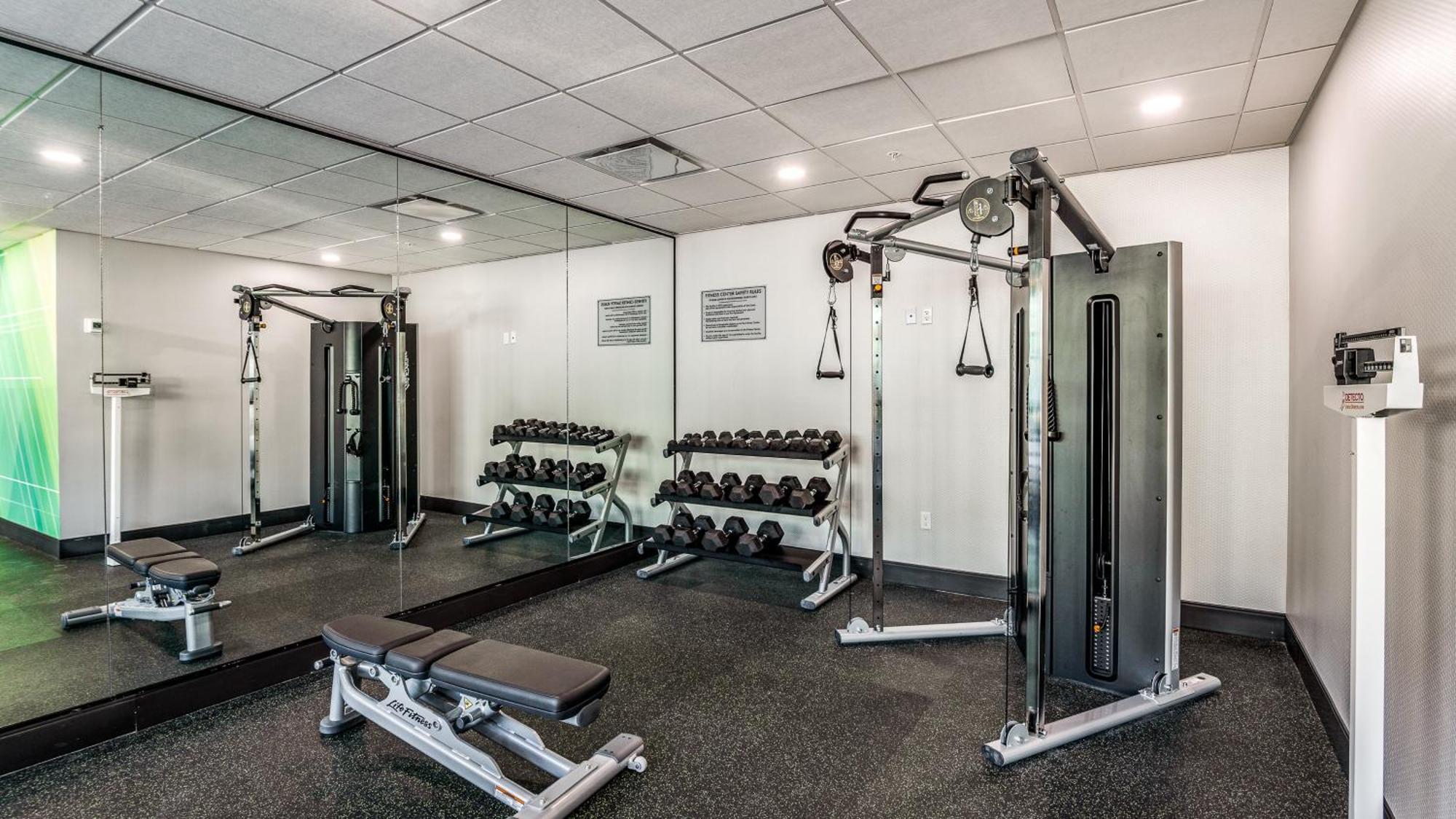 Holiday Inn Dallas Market Ctr Love Field By Ihg エクステリア 写真
